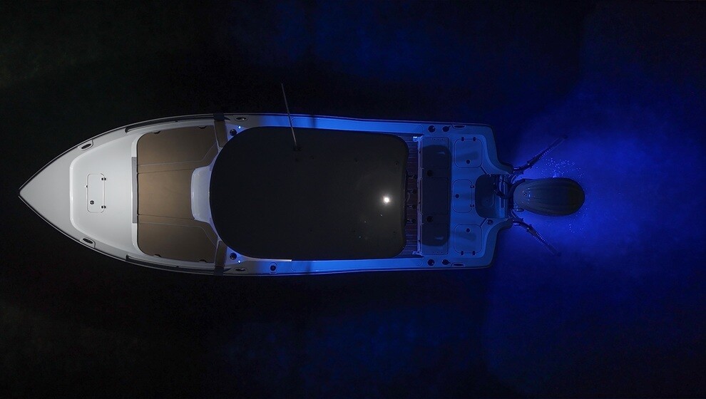 X4 Blue - Sea Hunt 3 - 990 x 560